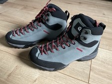 Neuwertige Scarpa Mojito Hike GTX Damen 40