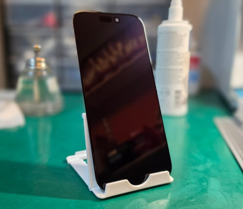 Apple iphone pro - 16,