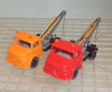 Wiking: 2 x Mercedes 1413 Abschlepper (2)