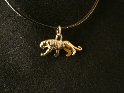 Anhänger mit kette - anhänger,