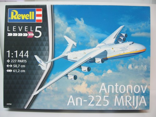 Revell 04958 antonov 225 - antonov,