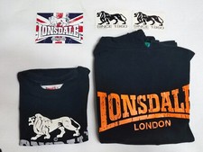 Lonsdale Kapuzenpulli & Tanktop & Aufkleber