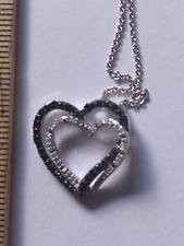 Anhänger aus Silber 925 mit natürlichen Diamanten in weiss u schwarz Herzform