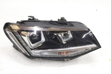 VW Caddy Scheinwerfer vorne