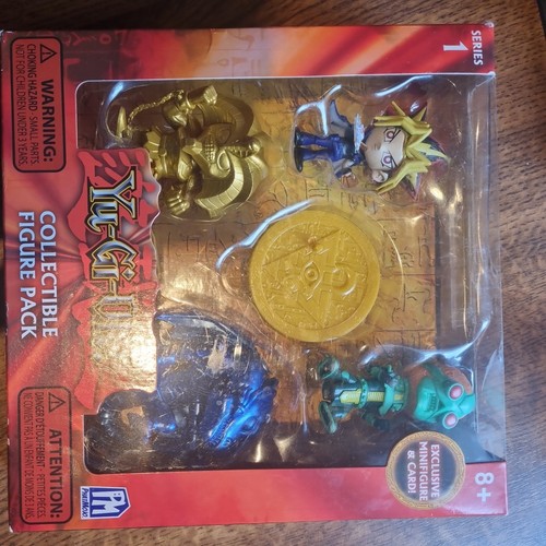 Collectible figure - yu-gi-oh!,