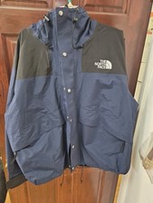 THE NORTH FACE MOUNTAIN
