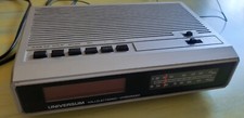 Vintage Radio Universum UR1532 Sammlerstück in gutem Zustand voll funktionsfähig