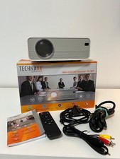 Neuer Beamer von Tchnaxx