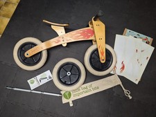 Drei- bzw. Laufrad der Marke "wishbone" aus Holz