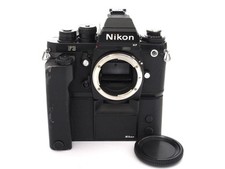 Nikon F3 HP Press mit MD-4