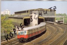 Postkarte :  BERLIN   S-Bahn  am Bahnhof ZOO