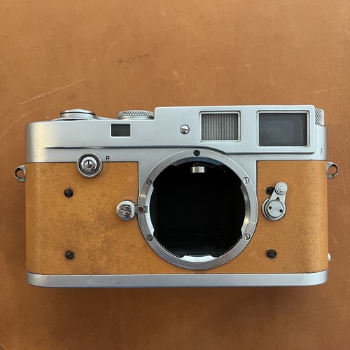 Leica button rewind - m2,
