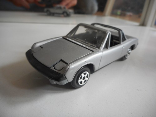 Gama porsche 914 grey - in, on