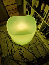 Hocker mit Beleuchtung 