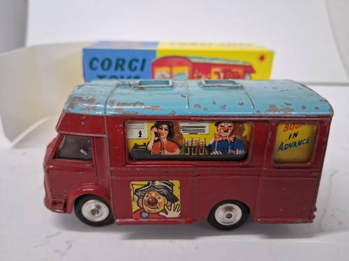 Corgi 426 chipperfields - 426,