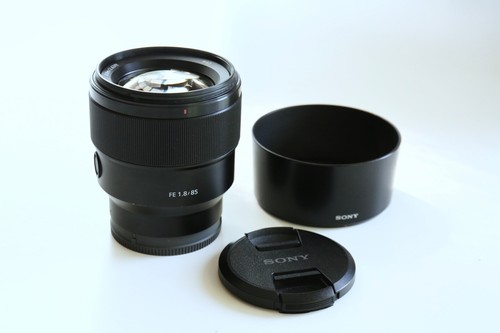Sony 85mm 8 - fe,