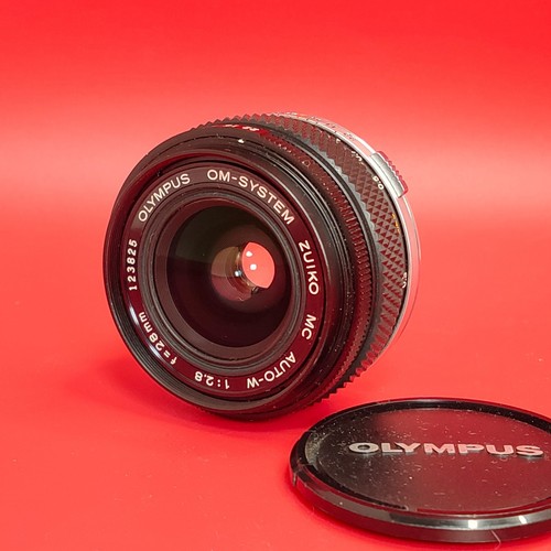Near mint olympus zuiko - [near, mc