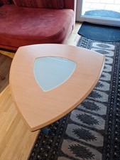 Couchtisch dreieckig