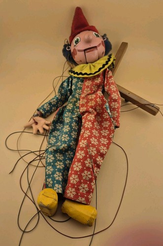 Marionette staubig schmutzig - marionette,