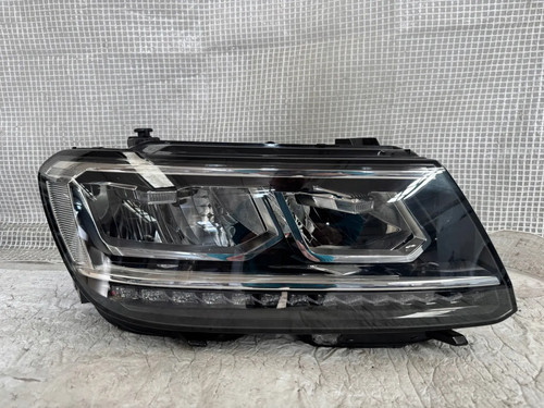 Frontscheinwerfer tiguan - vw,