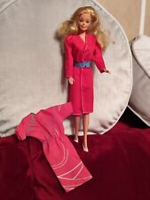 Alte Fashion Play Barbie mit Zusatzkleid und Schuhe Mattel 80er Vintage