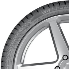 Nokian WR Snowproof P 245/35