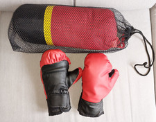 Box-Set für Kinder: Boxsack im Netzbeutel & Boxhandschuhe,Farbe Rot/Schwarz/Gelb