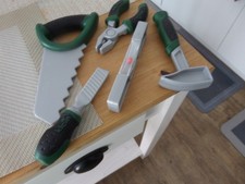 Kinder Bosch Werkzeug 5 teilig für die Work Station ( ohne Work Station )