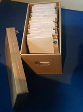 Sammlung Singles 7" Vinyl - ca. 150 Stück in Box mit Fotos, Liste vorhanden (30)