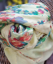 erfurt Dänemark Seidentuch Halstuch Seidenschal hellgrün Blumen Seide/ Modal