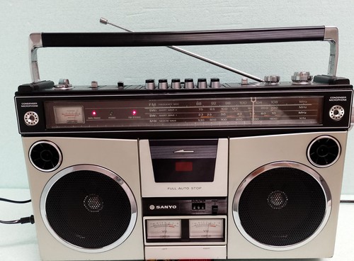Sanyo 4500 k - m,