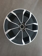 1x Porsche Taycan Turbo Aero