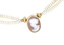 Unikat Collier mit Kamee, 18K