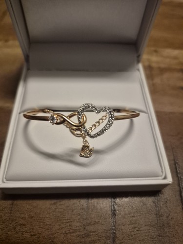 Swarovski infinity hyperbola - swarovski,