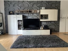 Wohnwand mit TV