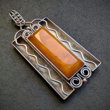 Art Deco Designer Anhänger