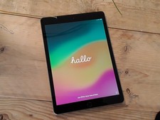 Apple iPad 7 Gen A2198 Wi-Fi