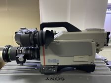 SONY DXC-M7 3CCD Broadcast Camcorder / Kamera + Case + Viewfinder + BDA