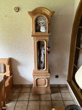 Aufwendig gefertigte Voglauer Standuhr ideal für ihr Bauernzimmer