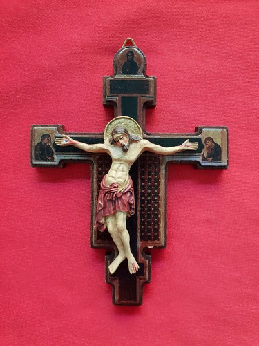 Kreuz mit jesus - mit, figur