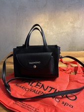Mario Valentino Tasche