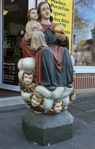 Barock muttergottes auf - auf, wolke