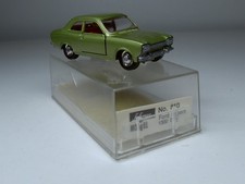 Schuco 810 Ford Escort 1300 GT grün ca. 6 cm 1:66 PKW Modellauto in OVP