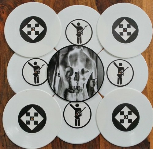 Singles coloured vinyl - 9, x