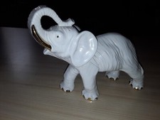 Porzellan Elefant mit Gold
