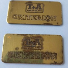 T+A Criterion TMR Embleme Zeichen Schilder  52mm x 26mm Metall