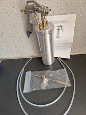 Druckbecherpistole Unterboden