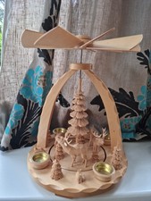 Drechsel/Geschnitzte Weihnachtspyramide/Teelichtpyramide/Damwild/groß/40cm