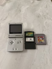 Nintendo Game Boy Advance SP