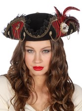 Piratin Dreispitz Karneval